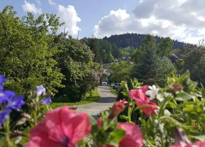 Granit Oda ve Kahvaltı 3*